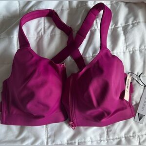 NWT Victoria Secret sports bra #UA1